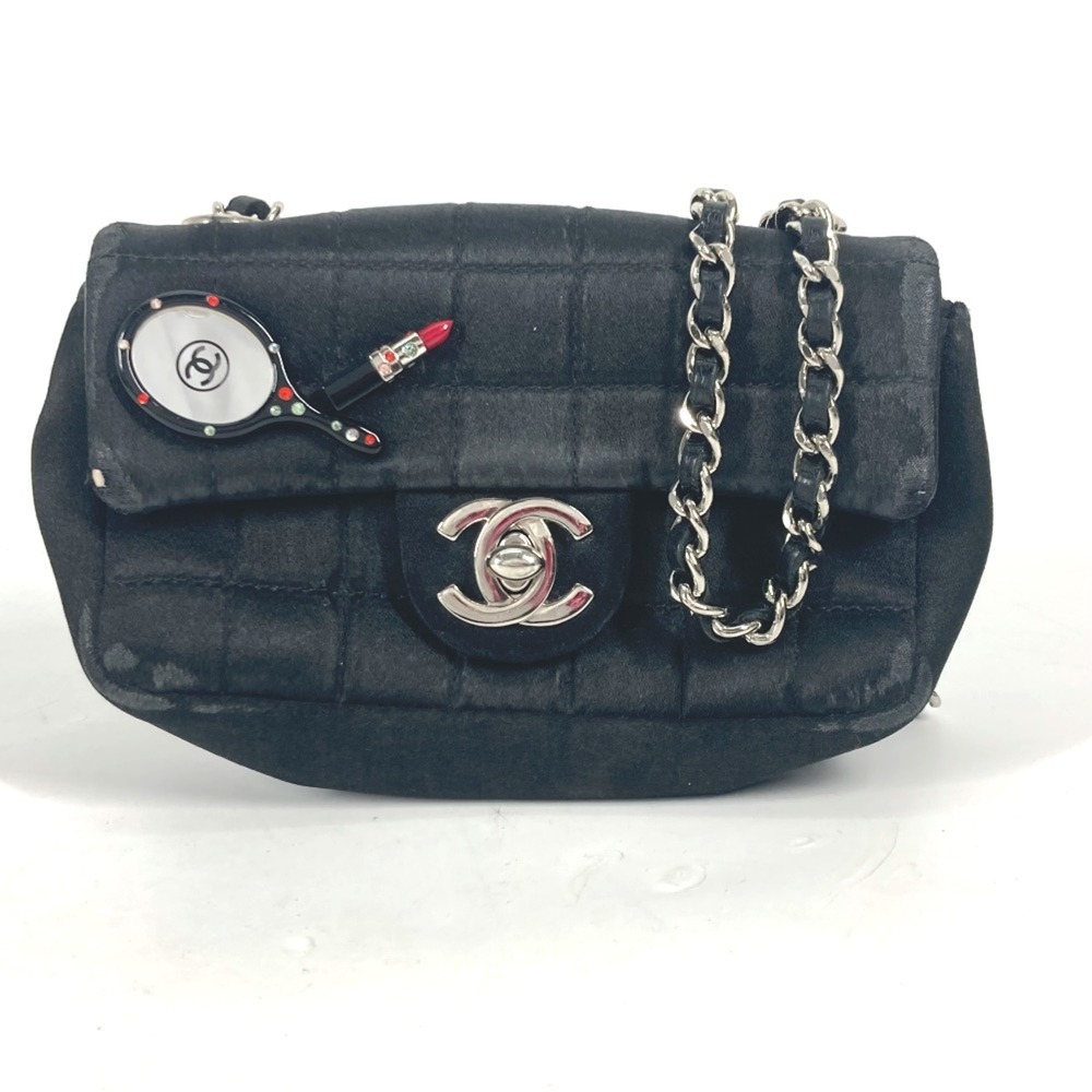 CHANEL Black Pochette Shoulder Bag